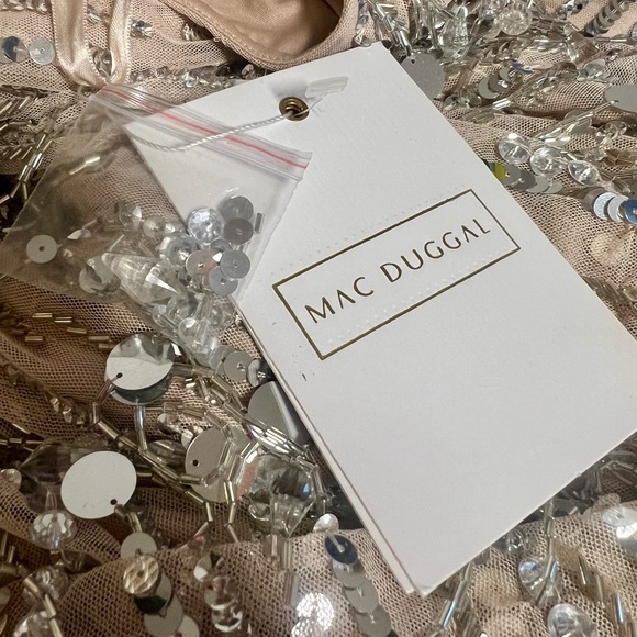 NWT Mac Duggal Nude Plunge Crystal Fringe Special Occasion Dress - Picture 11 of 12